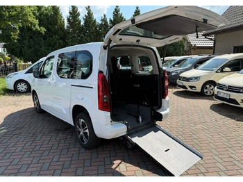 Automóvel OPEL