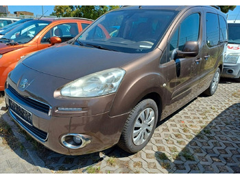 Automóvel PEUGEOT