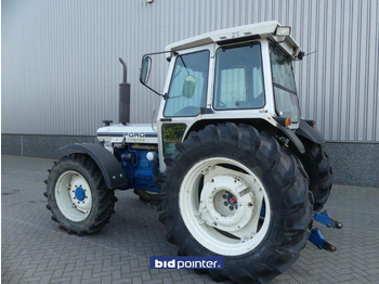 Trator Ford 7810 Silver Jubilee: foto 3