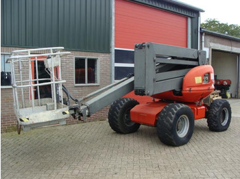 Plataforma articulada MANITOU