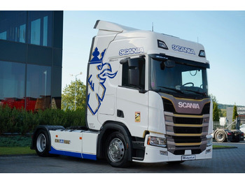 Tractor SCANIA R 450