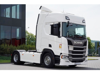 Tractor SCANIA R 450
