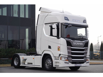 Tractor SCANIA R 450