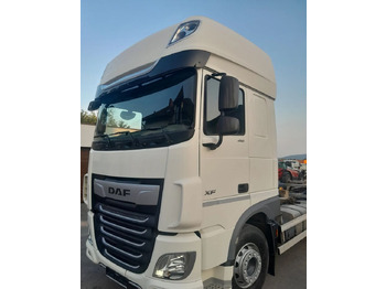 Camião chassi DAF XF 106 450