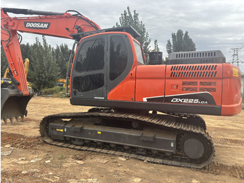 Escavadora de rastos Doosan DX 225 Korea imports doosan DX225: foto 4