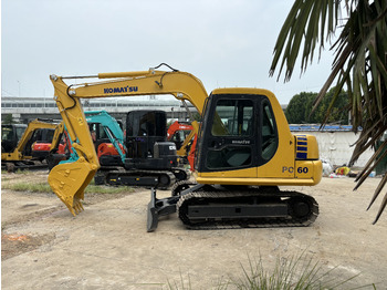Mini escavadeira KOMATSU PC60-7