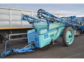 Pulverizador de arrastar BERTHOUD