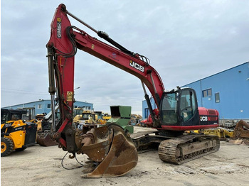 Escavadora de rastos JCB