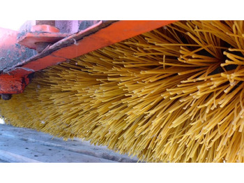 Vassoura por Máquina agrícola Kova LH1200HT BROOM ATTACHMENT: foto 4
