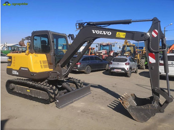 Mini escavadeira VOLVO EC55D