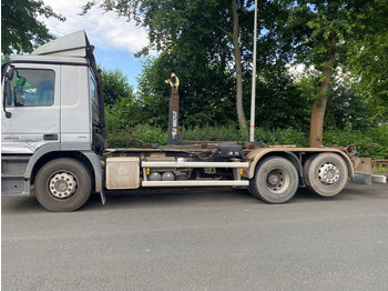 Camião polibenne Mercedes-Benz 2641K 6x2 Abroller Klima: foto 2