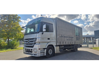 Camião de lona MERCEDES-BENZ Actros 1846