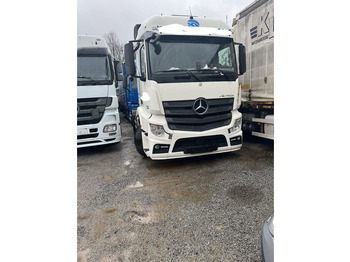 Tractor MERCEDES-BENZ Actros 1842