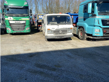 Furgão compacto VOLKSWAGEN