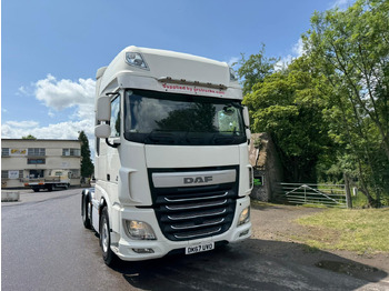 Tractor DAF XF 460