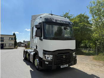 Tractor RENAULT T 460