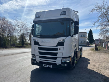 Tractor SCANIA R 450