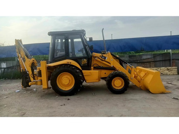 Retroescavadeira JCB 3CX