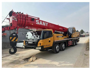 Grua todo o terreno SANY