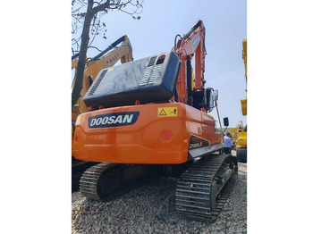 Escavadora de rastos DOOSAN DX225