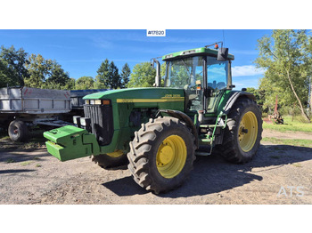 Trator JOHN DEERE 8200