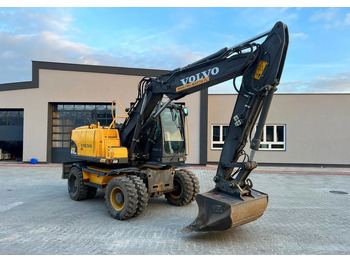 Escavadeira de rodas VOLVO EW140C