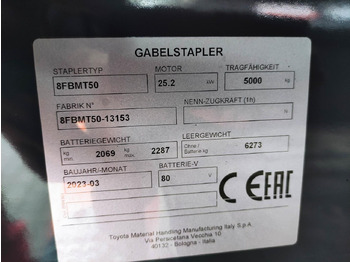 Empilhadeira elétrica TOYOTA