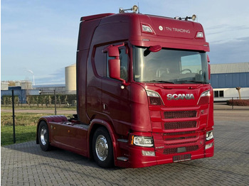 Tractor SCANIA R 580