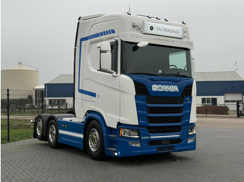 Tractor SCANIA S 500