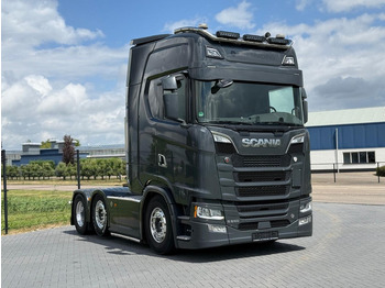 Tractor SCANIA S 650