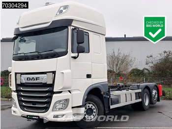 Camião transportador de contêineres/ Caixa móvel DAF XF 480