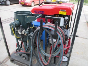 Máquina de limpeza Rotair / Flirok MOBIELE ZAND Straal unit Graffiti Cleaner: foto 2 Máquina de limpeza Rotair / Flirok MOBIELE ZAND Straal unit Graffiti Cleaner: foto 2