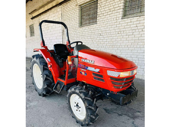 Trator YANMAR