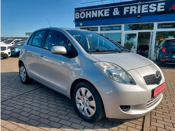 Automóvel TOYOTA