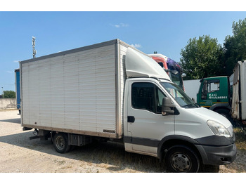 Carrinha de contentor IVECO