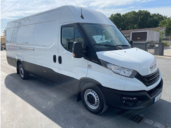 Furgão IVECO Daily 35s16