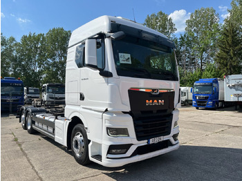 Camião transportador de contêineres/ Caixa móvel MAN TGX