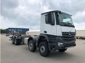 Camião chassi MERCEDES-BENZ Arocs 4451