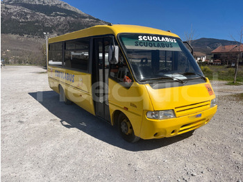 Autocarro escolar IVECO