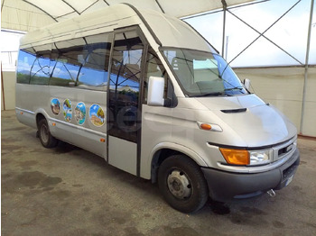 Minibus IVECO Daily