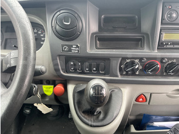 Minibus, Furgão de passageiros Nissan Interstar: foto 2