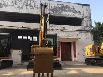 Escavadora de rastos CAT 305.5E2: foto 5