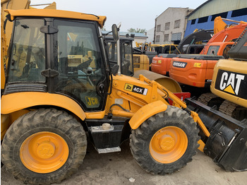 Pá carregadora de rodas JCB 4CX