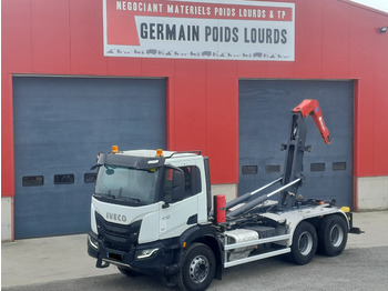 Camião polibenne IVECO