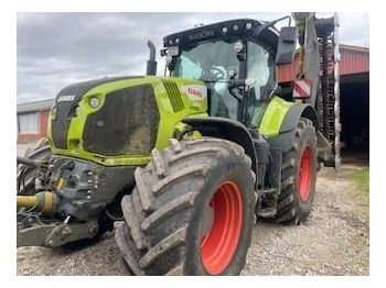 Trator CLAAS Axion 870