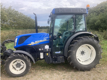 Trator NEW HOLLAND T4