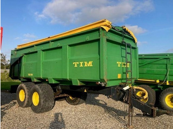 Reboque basculante agrícola