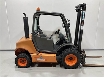 Empilhador todo-o-terreno AUSA C150H