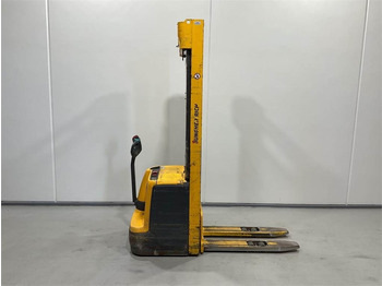 Stacker JUNGHEINRICH EJC