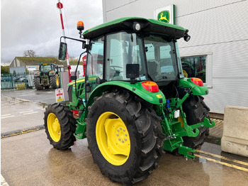 Trator novo John Deere 5075E: foto 4